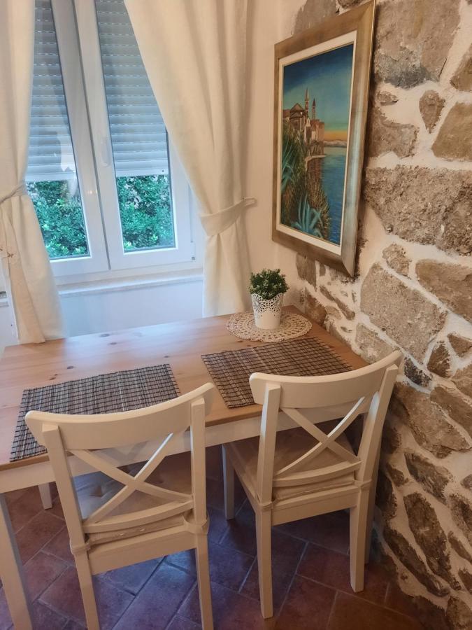 Old Town Rab Studio Apartment Rab Town Luaran gambar